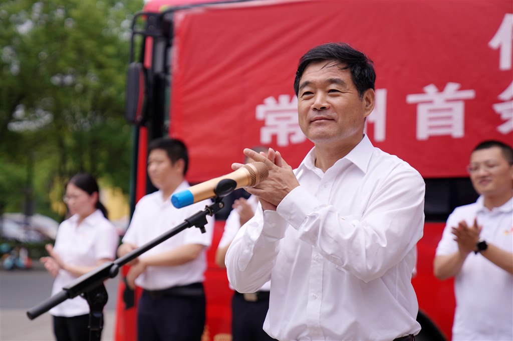 bDSC00096.jpg bDSC00096.jpg