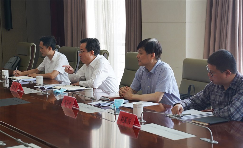 DSC04434-0.jpg DSC04434-0.jpg